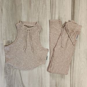 Gymshark 2 pc lounge set small beige